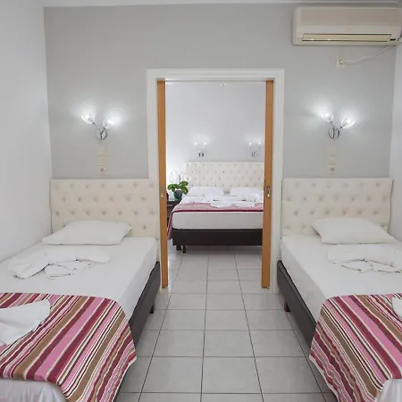 Dimosthenis Apartments *